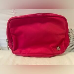 lululemon athletica Vibrant Pink Zipper everywhere belt bag